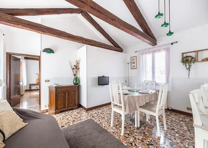 Colombina Like At Home 3 Bedrooms Fully Equipped Air Conditioned