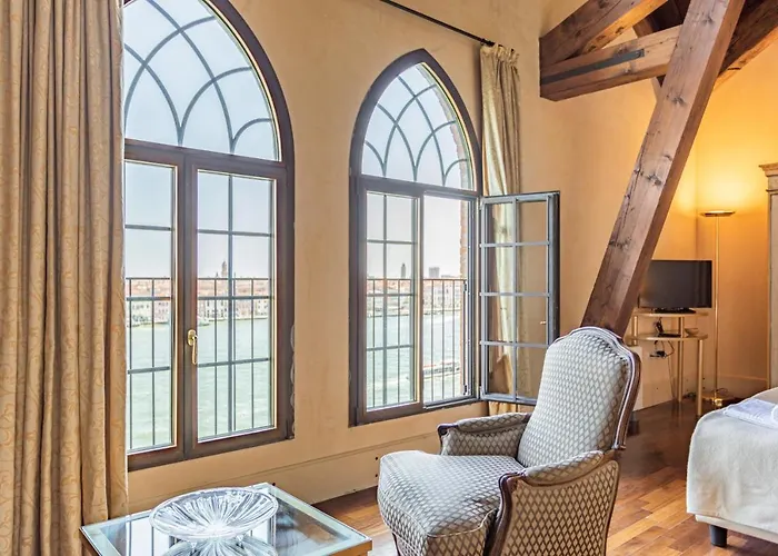 Molino Stucky Residence Suites