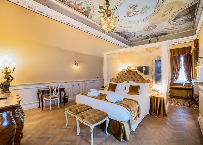 Hotel Nani Mocenigo Palace