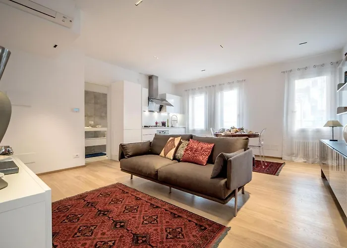 Apt. Venice Modern Style