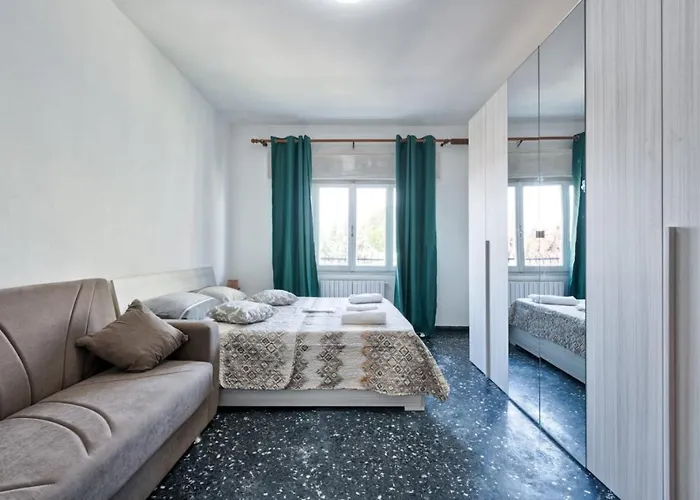 Venice H&S Apt Private 3 Bedroom