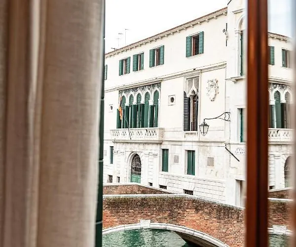 Canale View Apt - S. Agostino