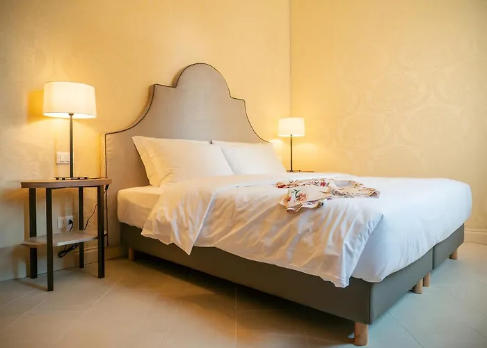 Marea Apartments