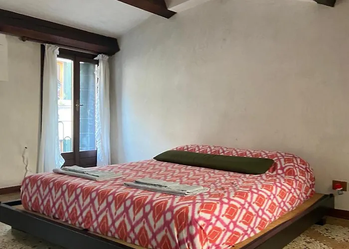 Cosy Apt For 6 Pp Between San Marco And Rialto Bridge