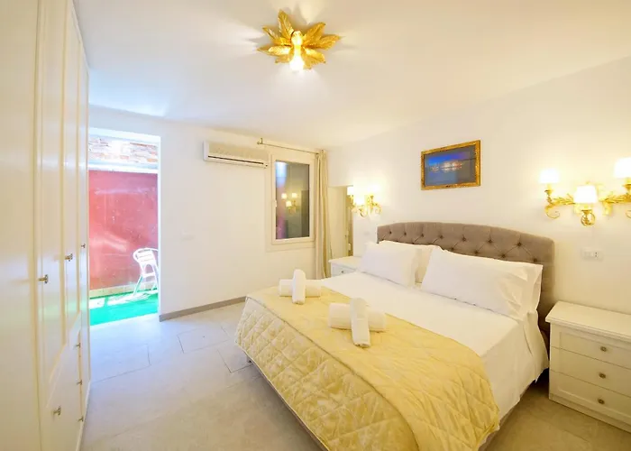 Dolcevita Apartments N 521
