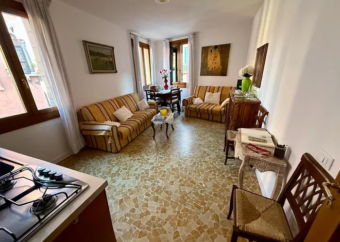 Residenza De L\'Osmarin Suites