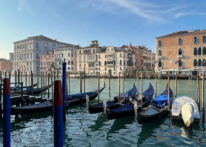 Residence Romantic Grand Canal