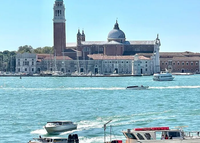 The B Collection - San Marco Riva Schiavoni