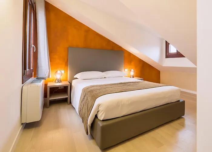 Charming Palace Corte Del Teatro