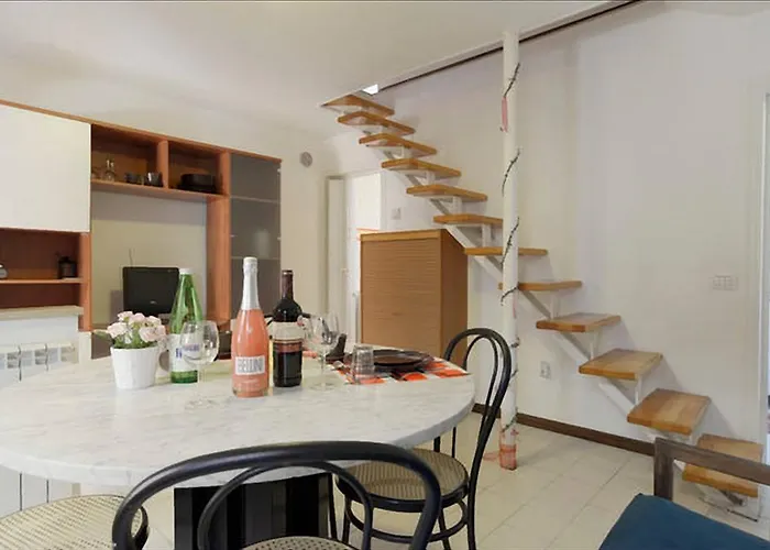 2578 Casa