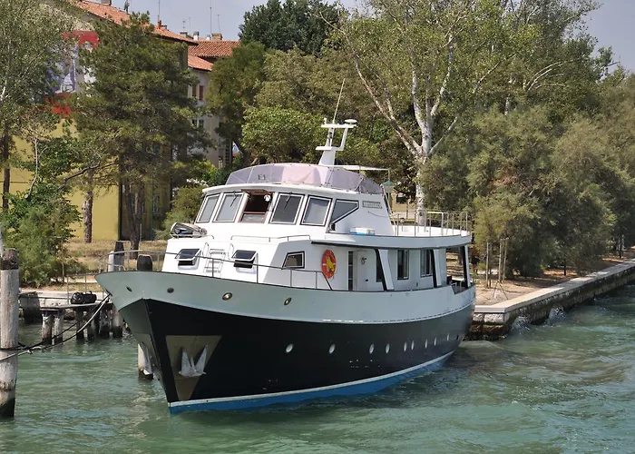 Yacht Fortebraccio Venezia