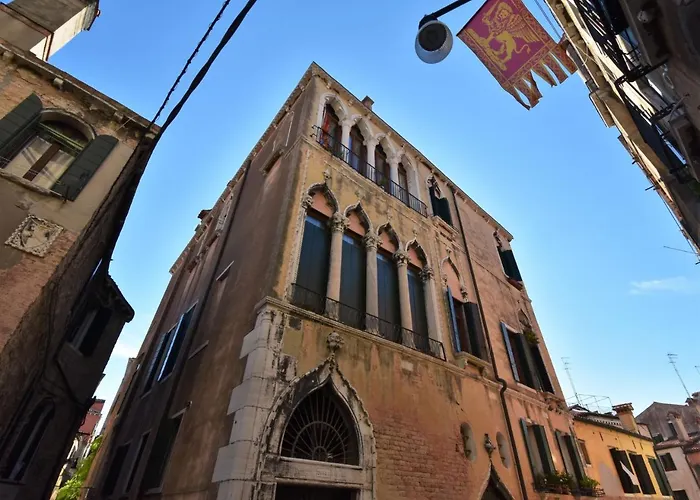Locazione Turistica Palazzo Pizzamano