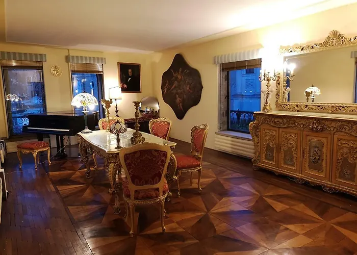 Querini Palace Accademia Gran Canal Historic Residence