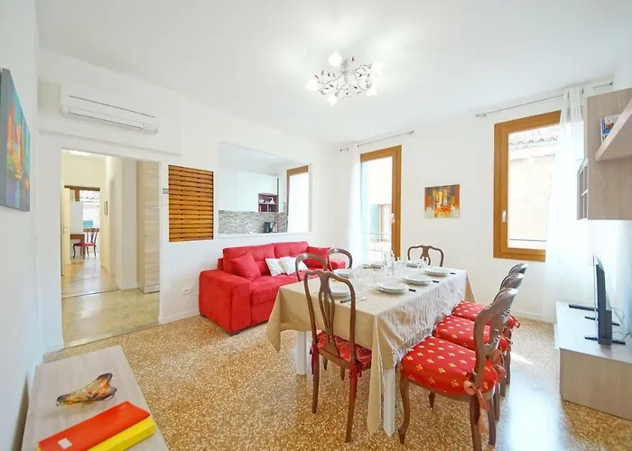 Dolcevita Apartments N 372