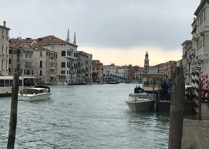Palazzo Grassi And Accademia Bridge Superb House