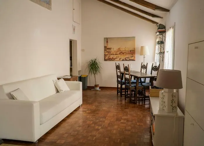 Attic In San Marco