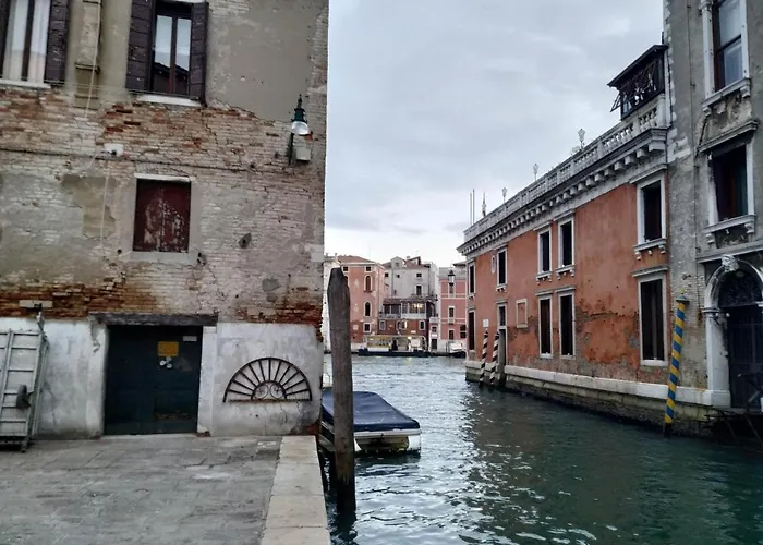 Venice Canal View @Ca Di Paoletta