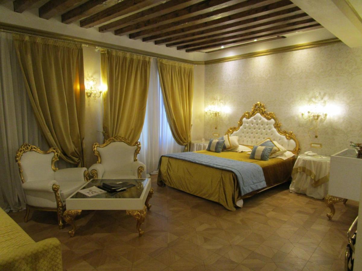 Savoia & Jolanda Hotel 4*