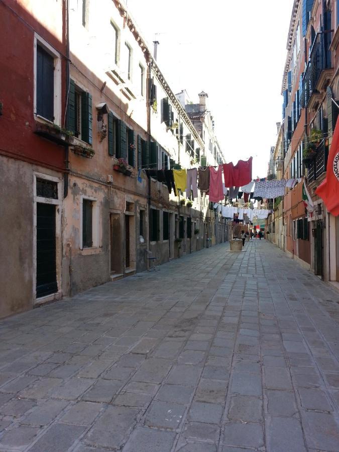 Veneziacentopercento Ruga * Venice