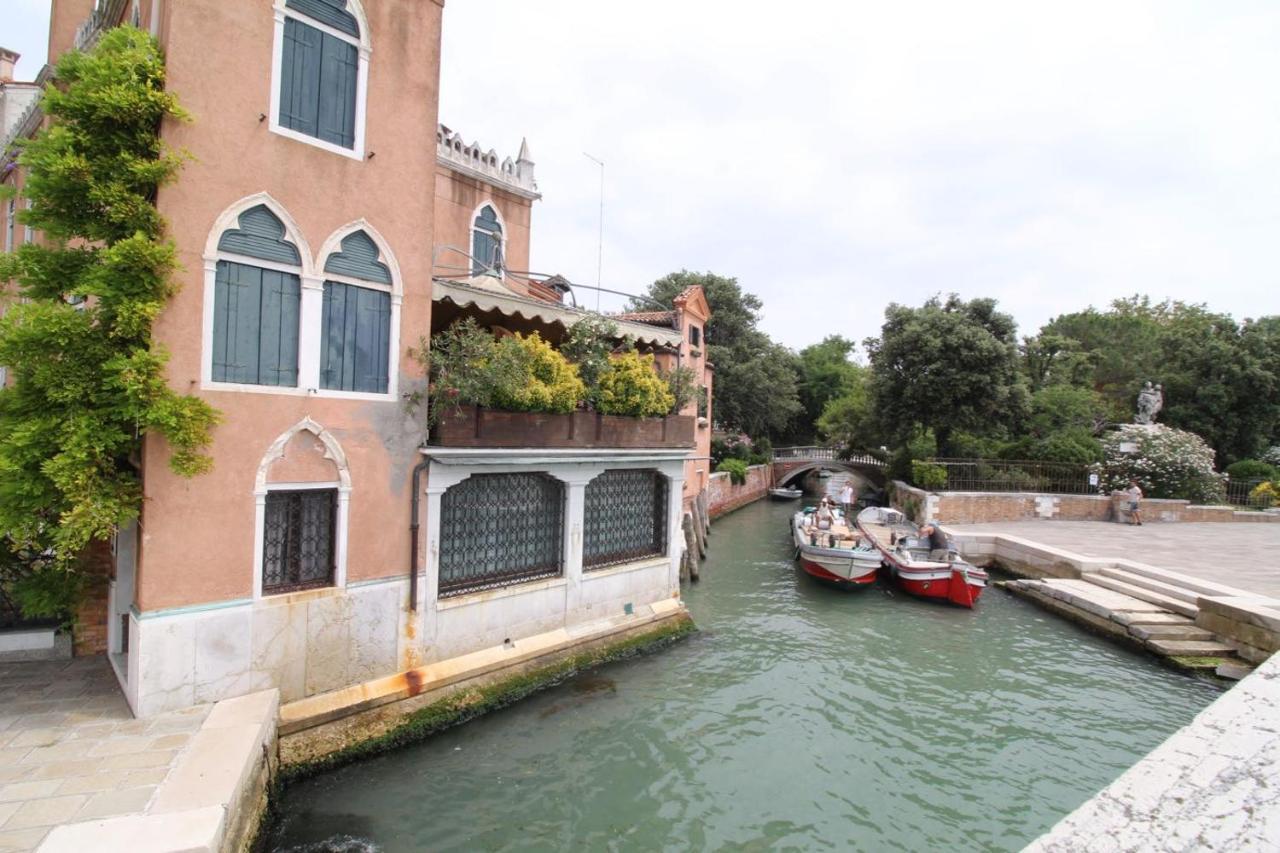 Veneziacentopercento Ponte Novo Apartment *