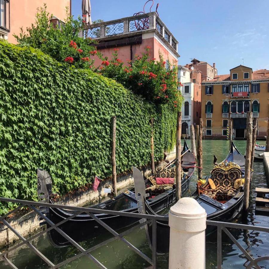 2960 Ca Frari Apartamento *