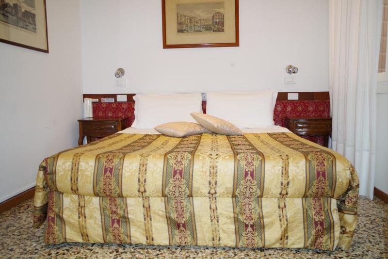 Hotel Casa Petrarca *
