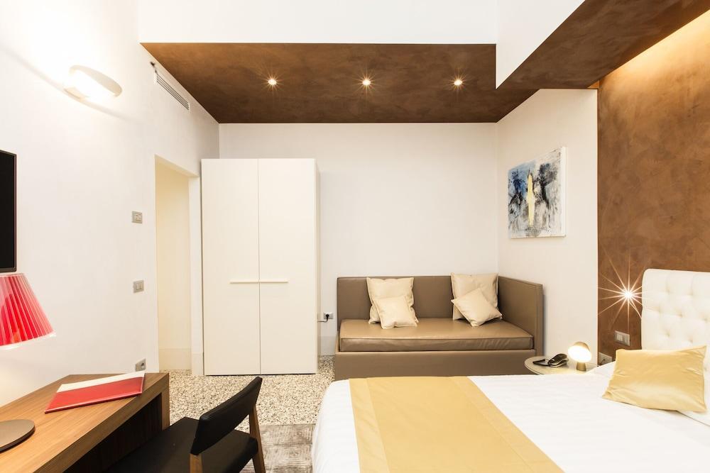 Hotel American-dinesen 4*