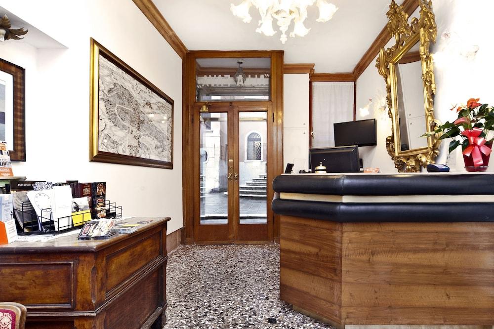 Hotel Fava Venice