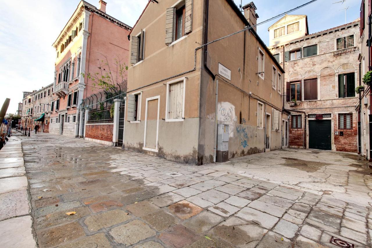 Cannaregio With Garden By Wonderful Italy *