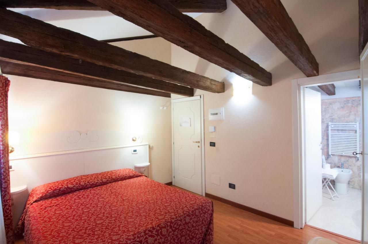 Venice Resorts Guest House