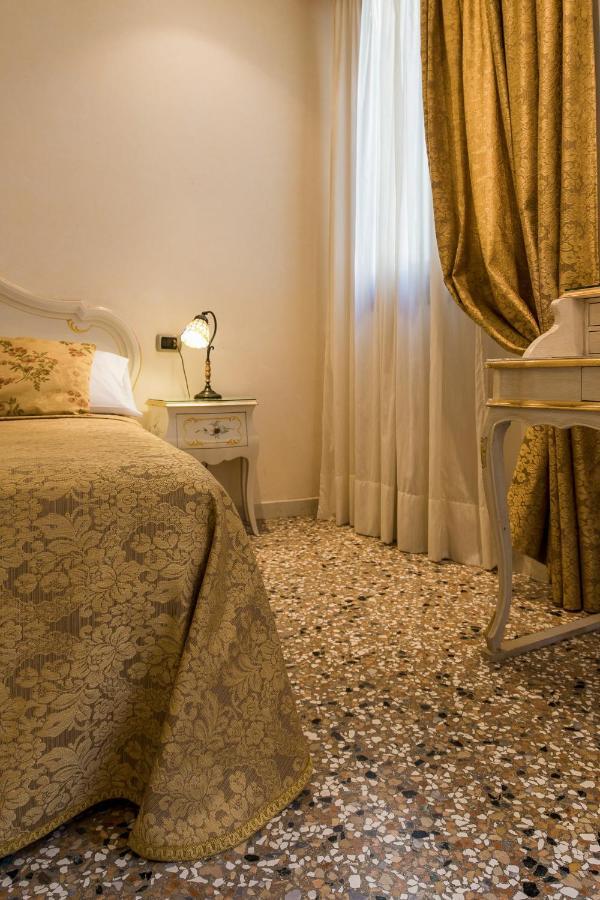 Bed & Breakfast Angeles Venice