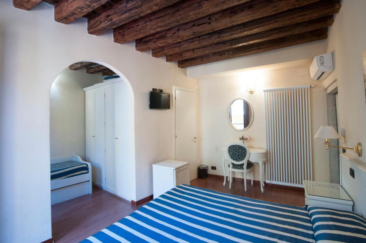 Venice Resorts Guest House