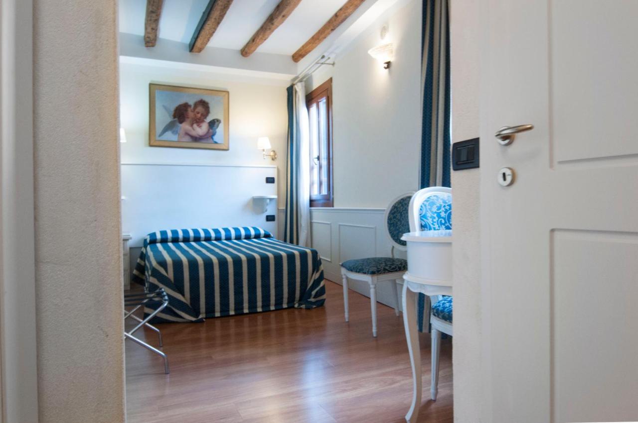 Venice Resorts Guest House