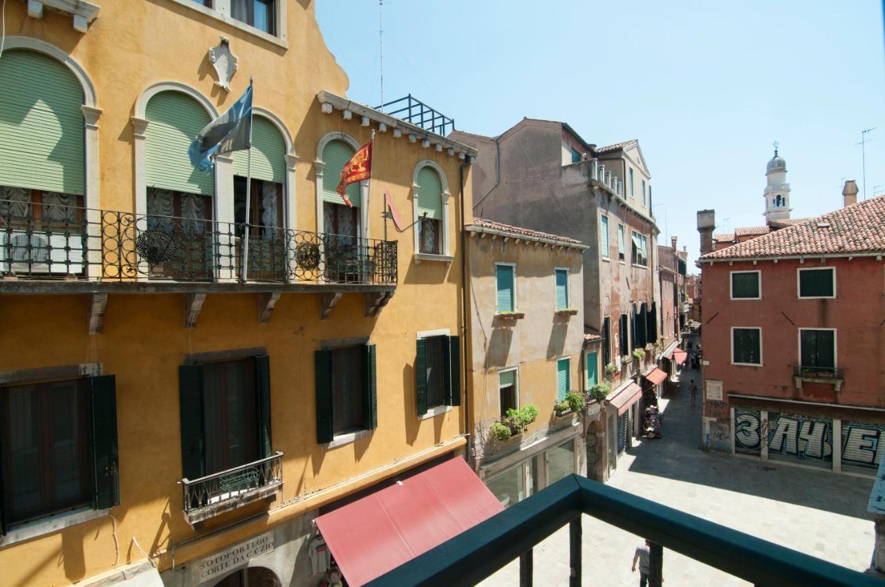 Venice Resorts Guest House