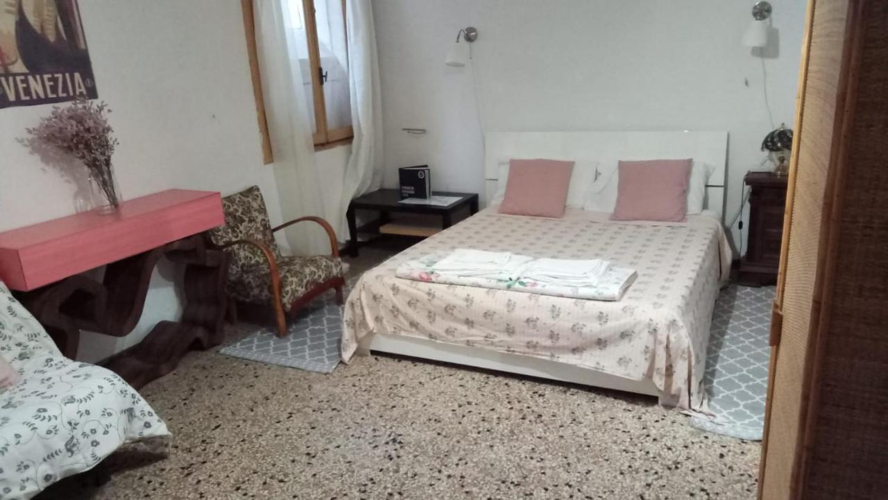 Bed & Breakfast Bed & Red Roses Palace Muazzo