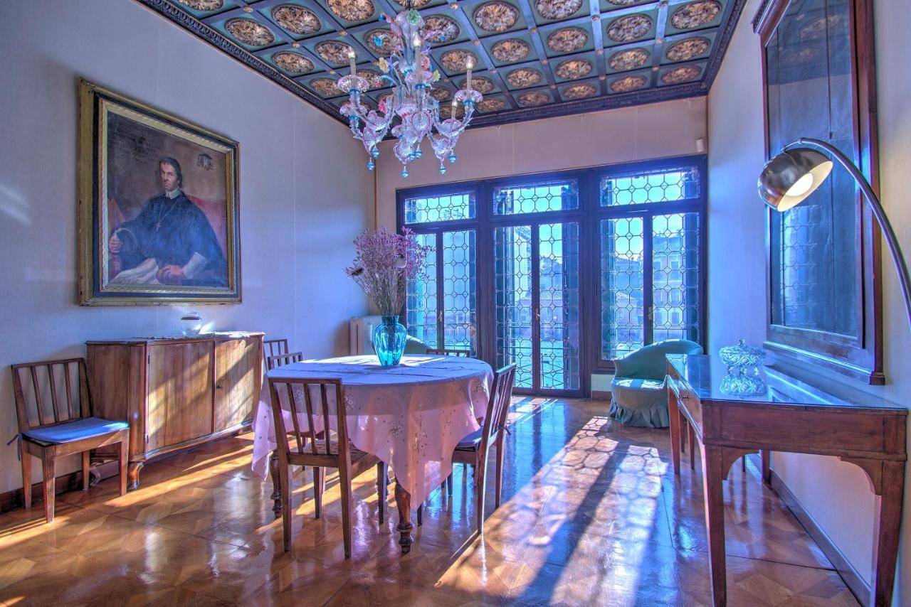 Apartment Raboso Grand 9-Windows Venice
