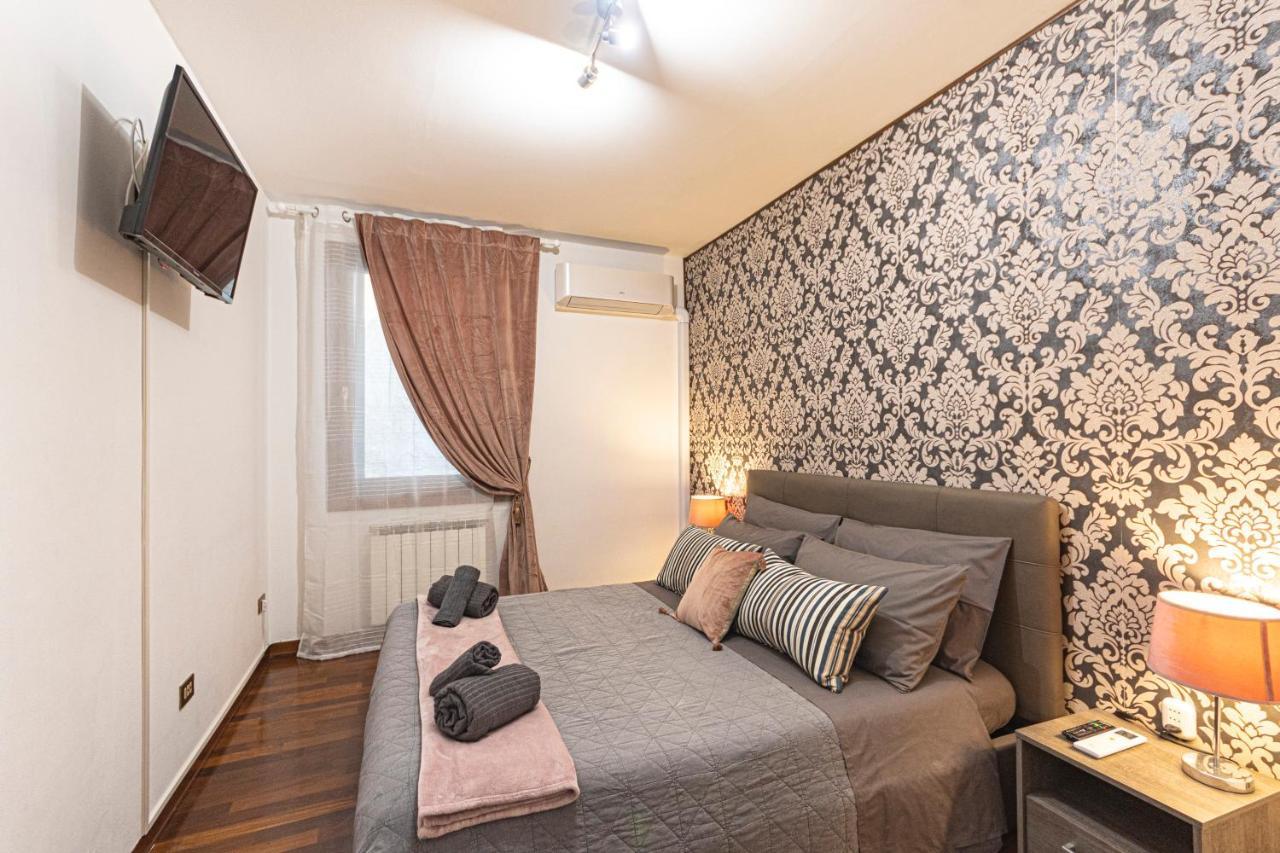 Apartment Rialto With Canal Grande View Venice