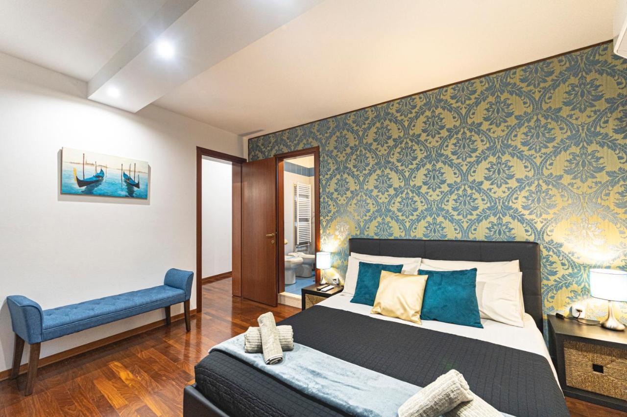 Apartment Rialto With Canal Grande View Venice