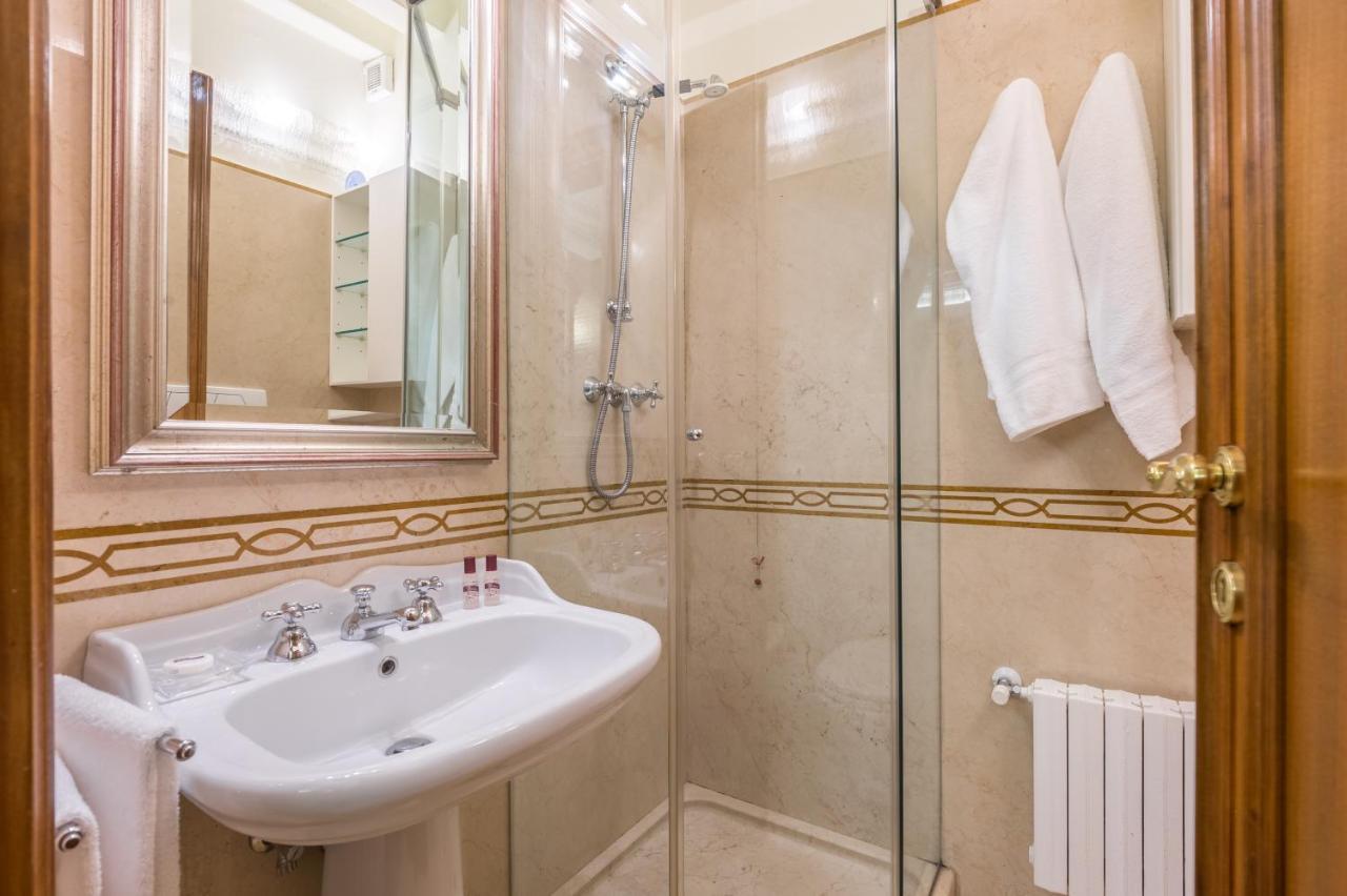 Ca' Dei Cuori On The Grand Canal Apartment