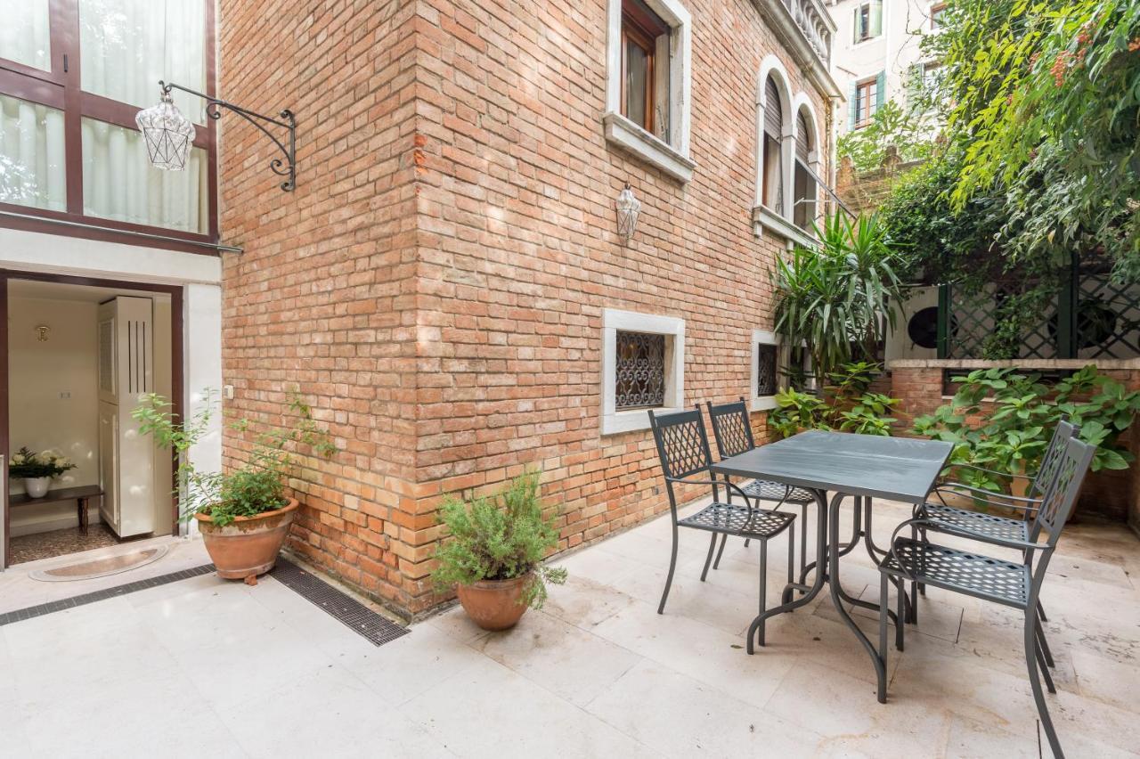 Apartment Ca' Dei Cuori On The Grand Canal Venice