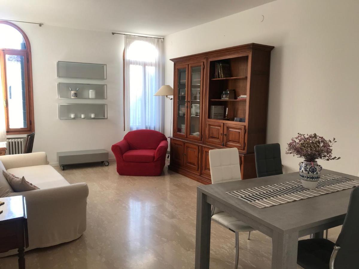 Apartment Homes & Holidays Venice