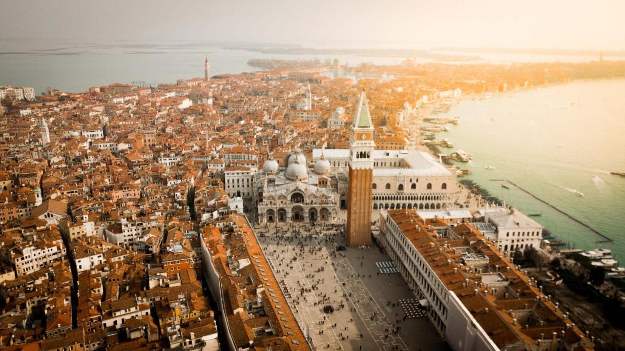 Apartamento La Casa Del Pescatore: A Lovely Escape In Venice!! *