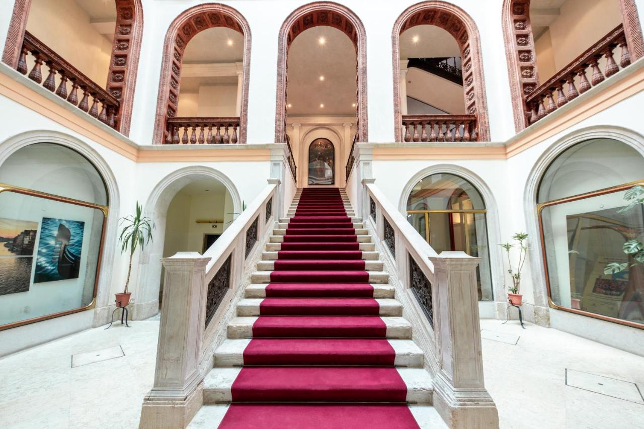 Luxury Loft Next To Saint Mark Apartamento *