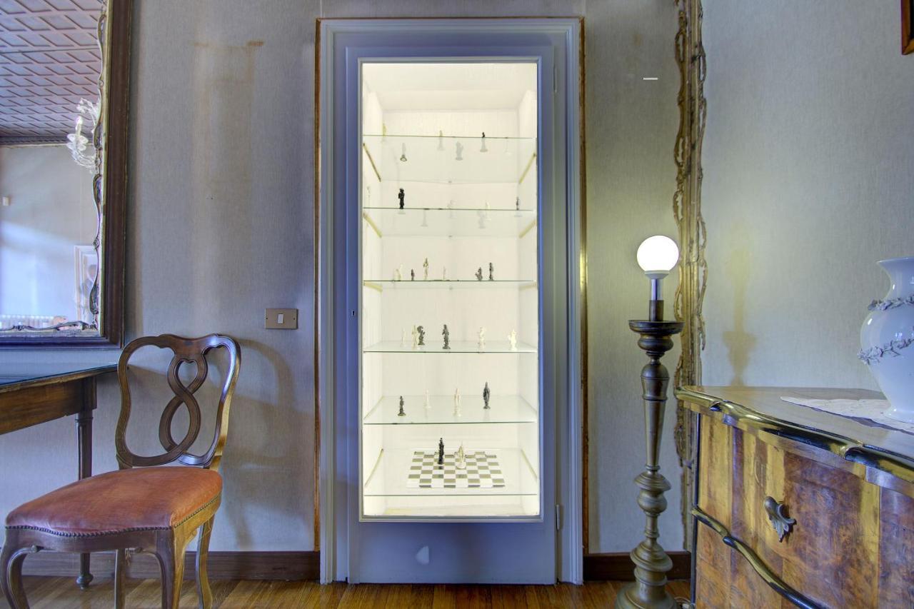 Raboso Grand 9-Windows Venice