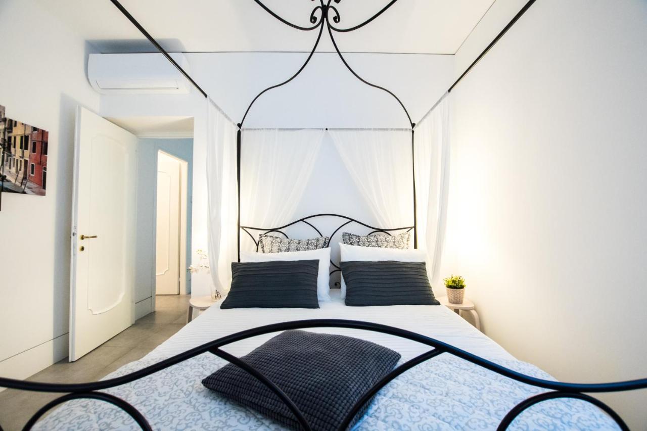 Apartment Biennale