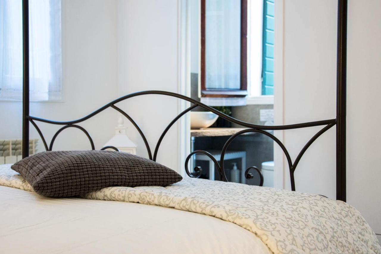 Apartment Biennale *