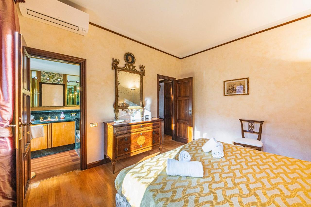 Ca' Pellegrini Luxury Grand Canal Apartment