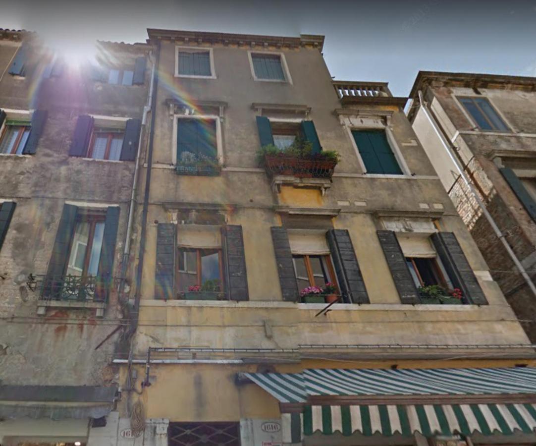 Classy Venice