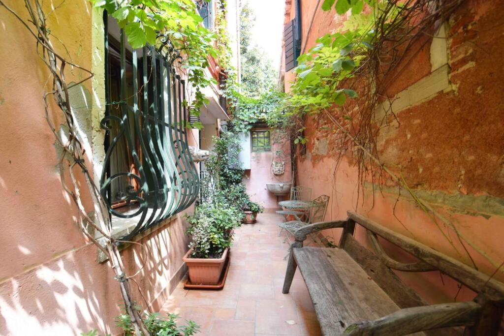 Apartment Zattere Close To Guggenheim
