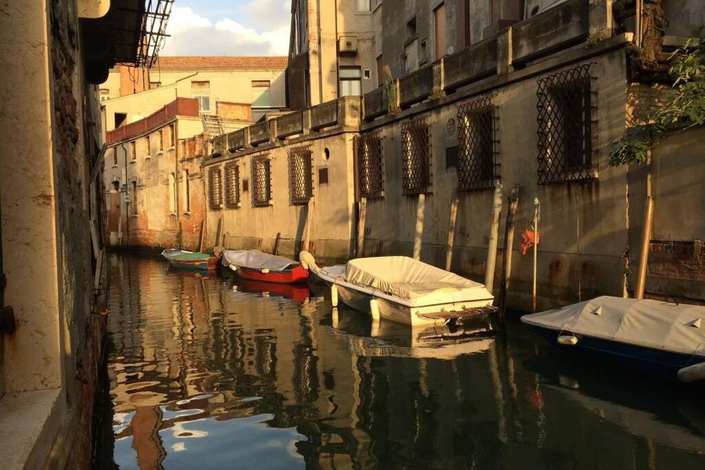 Il Buco Della Suora